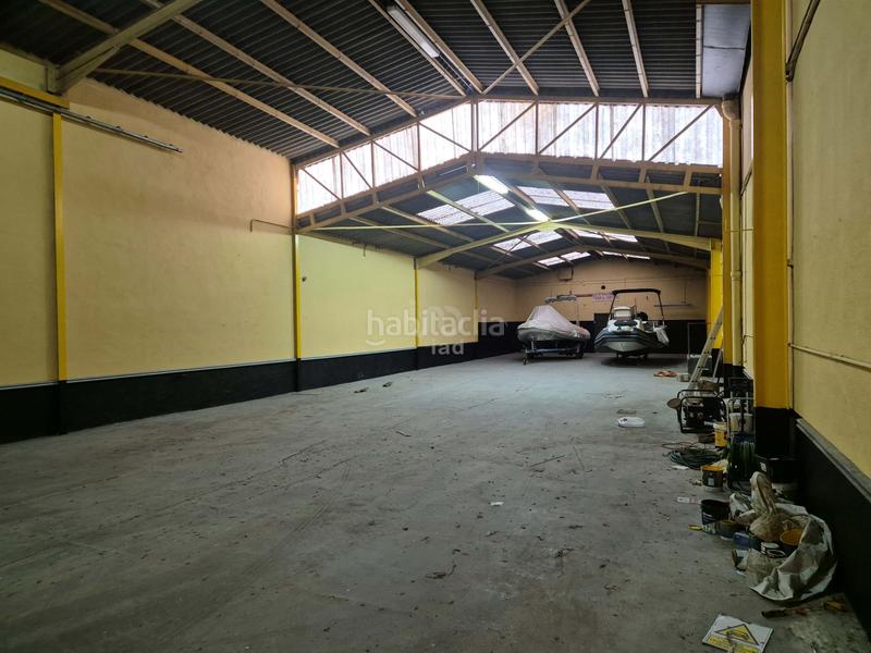 Foto ea3b3c60-e976-4594-9690-64002448a83e. Locale commerciale in Bellvei