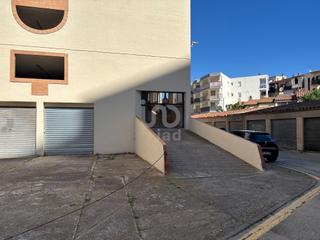 Parking coche en Pasaje muga a 1 1