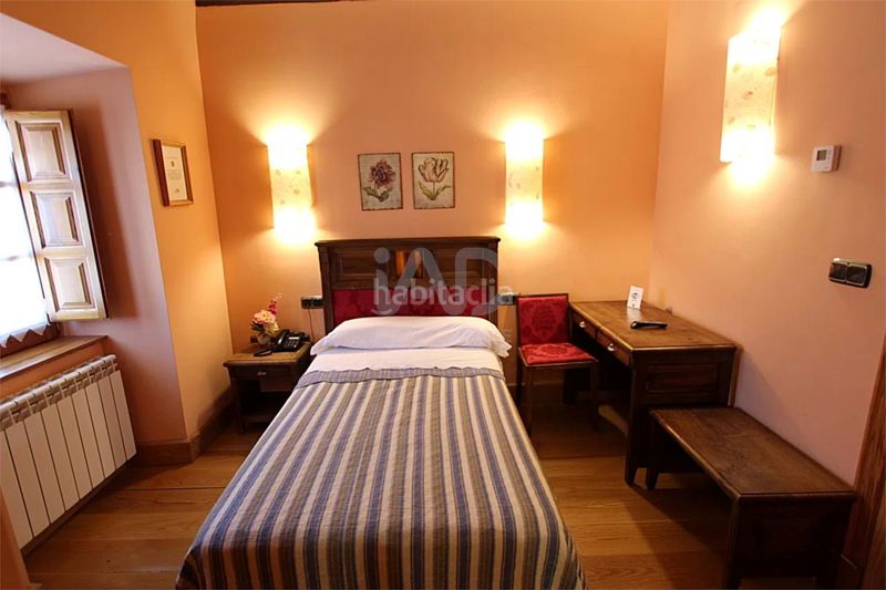 Foto 6b5ccd84-2445-48c6-aeb5-a7420a0d9f4a. Edificio en calle cervantes 17 17 en Herrera de Valdecañas
