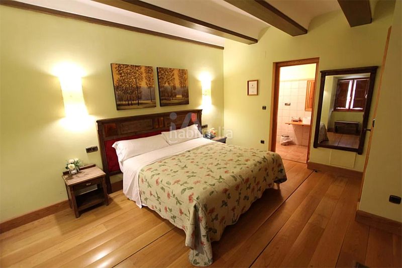 Foto 7aa546b8-f699-47bb-808d-fc94496901b4. Edificio en calle cervantes 17 17 en Herrera de Valdecañas