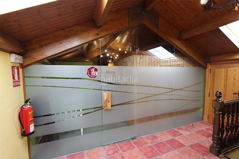Foto db7907ab-d27c-4c94-8b35-596c34deca34. Edificio en calle cervantes 17 17 en Herrera de Valdecañas