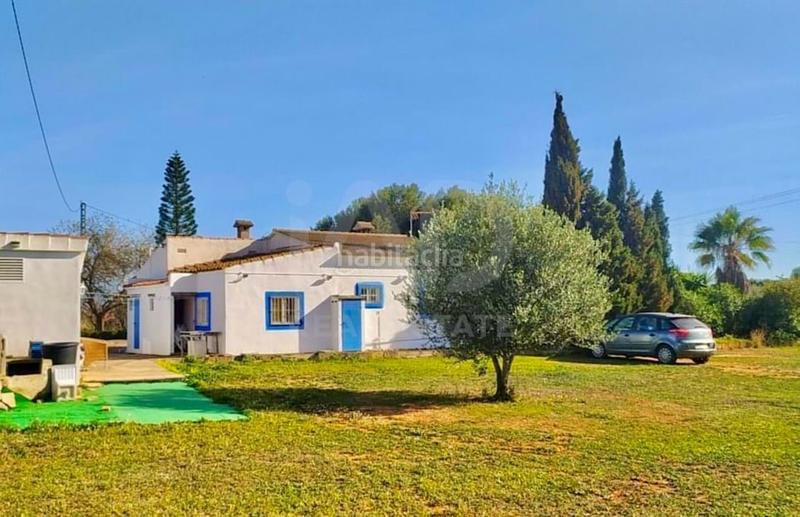 Foto 799af6e5-629f-41fe-bfde-8271bc98c674. Casa amb aparcament piscina a Torreblanca