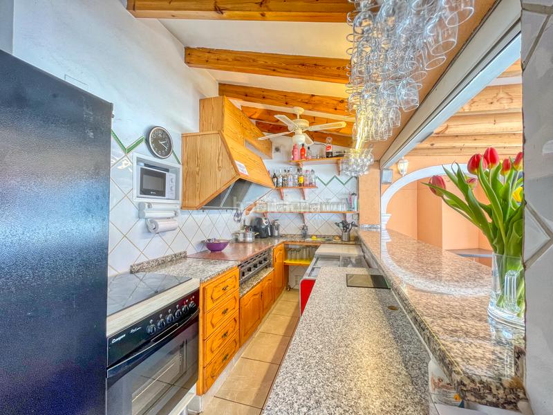 Foto c87679b5-3d1d-4d64-a9ca-35fbddaec1d2. Edificio en partida buscarrons norte 30 30 en Poblets (els)