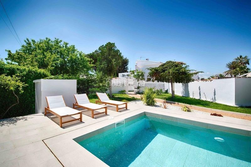 Foto ed17102c-8418-4dcd-8a48-d33c3430d73d. Casa a Cap Ras - Creus - Falconera Empuriabrava