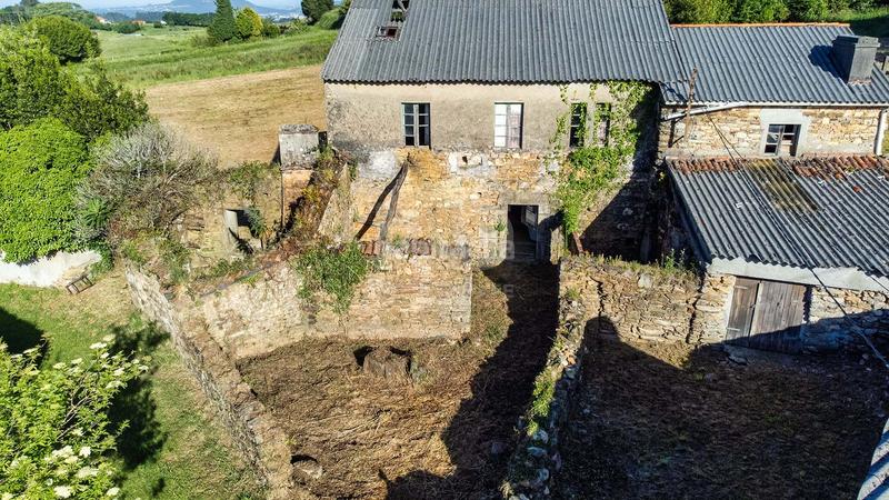 Foto 166f86d0-54e0-4499-a706-4e4c24187109. Casa en nombre de lugar feal 12 12 en Fene