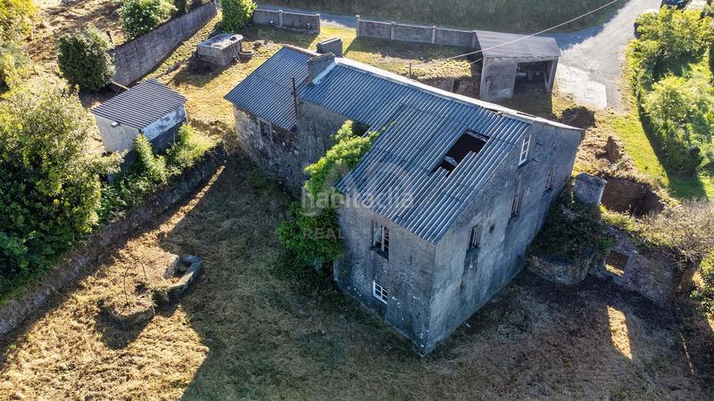 Foto 6dc8d56a-a89a-4b48-928f-44d8f49d0012. Casa en nombre de lugar feal 12 12 en Fene