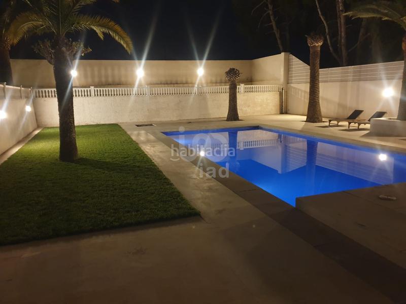 Foto 7781b344-eec6-4f84-8e20-cb585f05d920. Casa amb calefacció aparcament piscina a Novelda