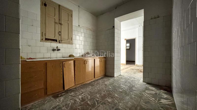 Foto d2061b04-bdd4-4b58-a3c4-d06afff630bd. House in Pego