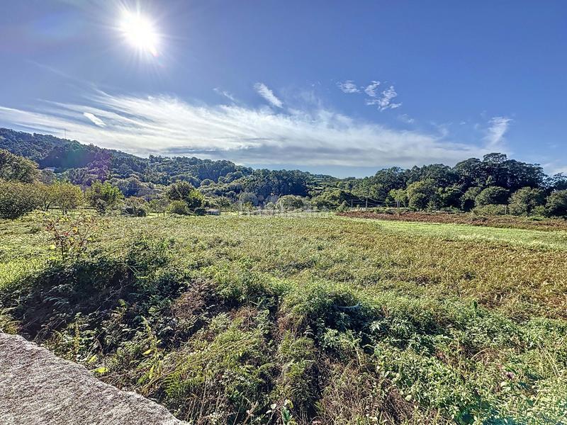 Foto ebfea0e2-78af-4933-876d-e6f033d03c0b. Residential plot in Marín