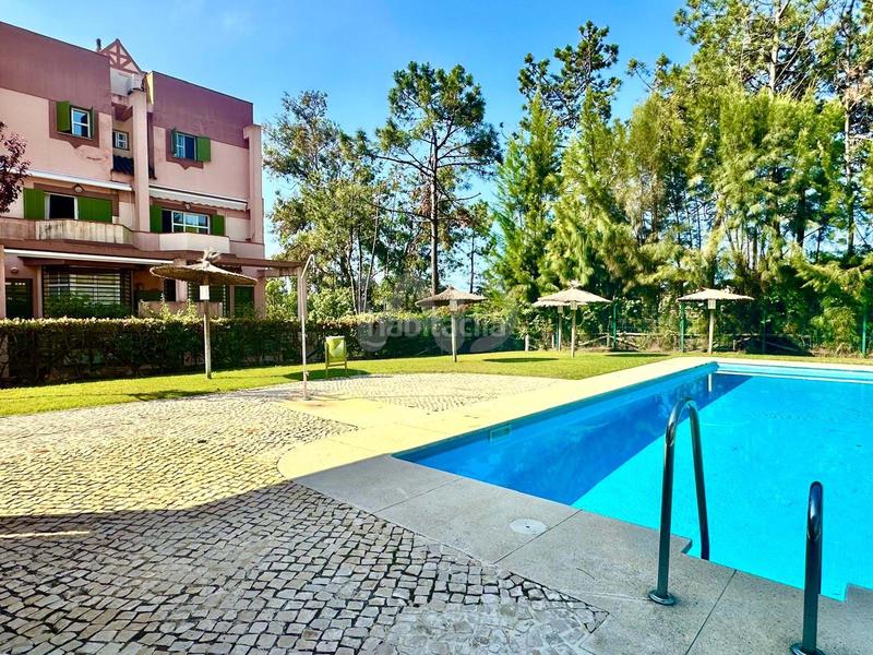 Foto b1742250-1758-4e8e-ab3d-e500b71e4265. Haus mit parking pool in Islantilla golf Islantilla