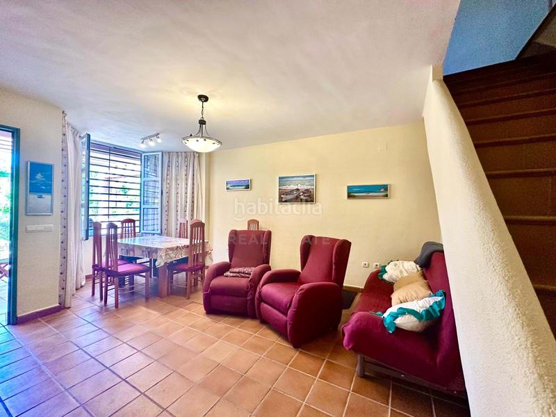 Foto 6a8aa8f6-91de-43dc-b5de-974dc936e1d4. House with parking pool in Islantilla golf Islantilla