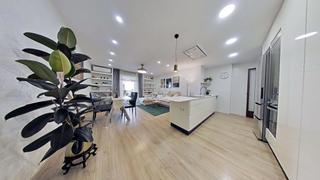 Flat in Plaza Crevillente - Antiguos Juzgados - El Asilo