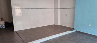 Locale commerciale in Sax