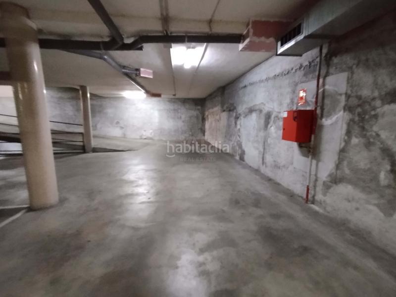 Foto 9ea2667a-c32d-4a2b-a269-8ce95193475d. Parking voiture dans Santa Eugenia Girona