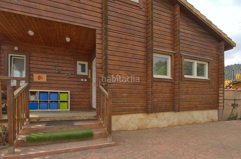 Foto 8ac19b37-eeff-4264-a23c-580c20174648. Haus mit parking in Els Canons - Les Orioles - Can Paulet Sant Boi de Llobregat