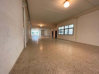 Nau industrial a Calle sax 30 30