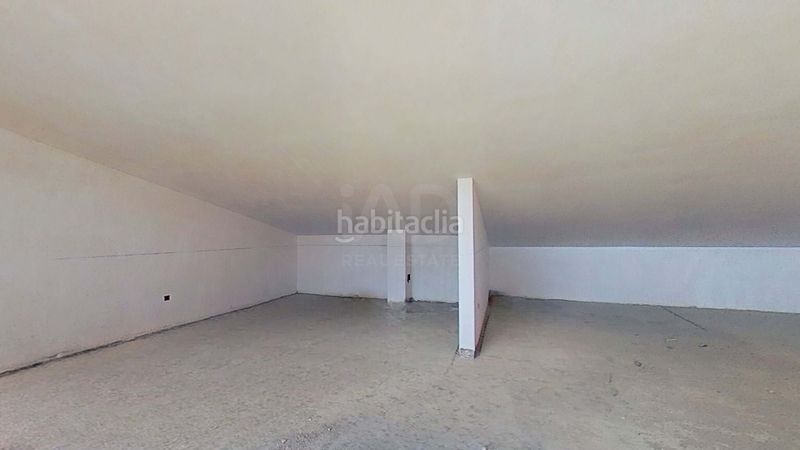 Foto 0b9508e2-f4c9-41a9-a6bc-b4d4271147cd. Casa amb aparcament a Bellvei
