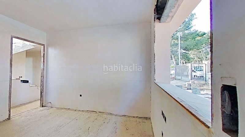 Foto 6805fa96-955b-4a40-a04b-aebaeea112f5. Casa amb aparcament a Bellvei