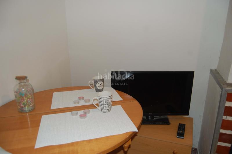 Foto 91564f57-d7fc-4362-91f5-736b12c27020. Haus mit parking in Herreros de Suso