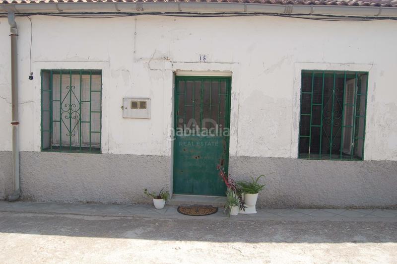 Foto a5a9fa69-8f1b-4d95-8652-56b7e12fb2f1. Haus mit parking in Herreros de Suso