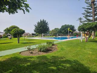 Etagenwohnung in La Colina