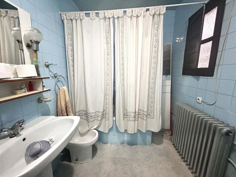 Foto 7f5e448e-4581-4767-af2f-01b70a5b1ea1. Casa amb calefacció aparcament a Velilla de San Antonio