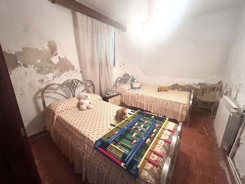 Foto fd28346a-9538-4aaf-b8e1-b409c8a5b65f. Casa amb calefacció aparcament a Velilla de San Antonio