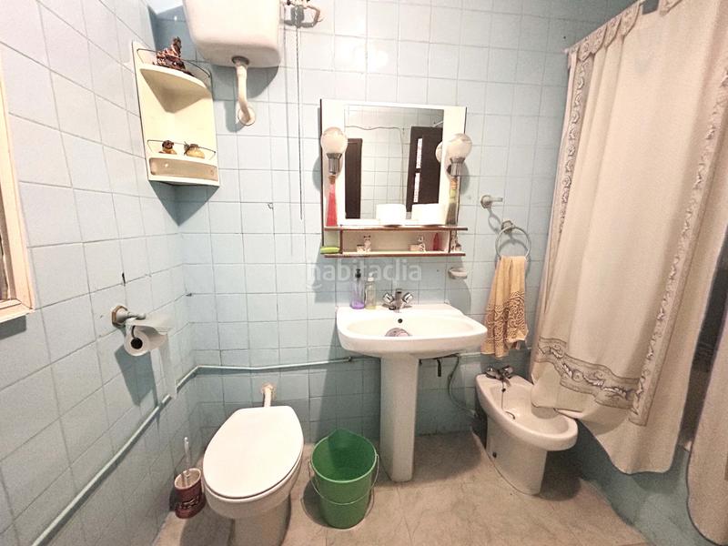 Foto 44b33910-9eec-49da-a9f9-f9efd52f5104. Haus mit heizung parking in Velilla de San Antonio