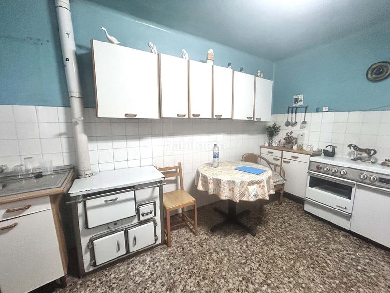 Foto cf0408f4-73dd-457e-8926-c3935e1fcc14. Maison avec chauffage parking dans Velilla de San Antonio