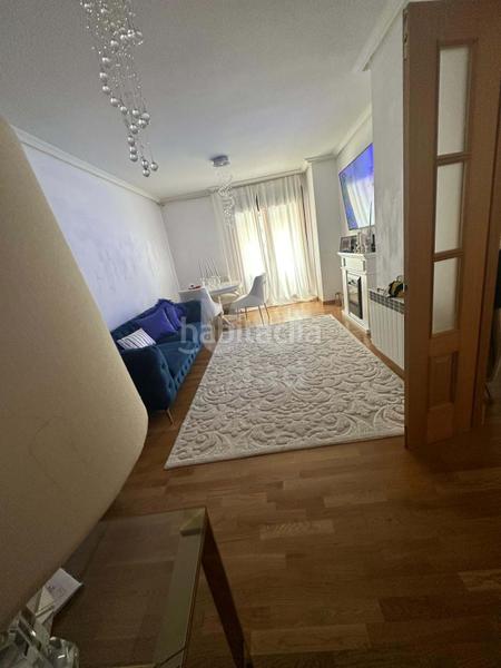 Foto 5f45d24a-9430-433e-a2a7-ab02cdd5a5e1. Piso en calle ignacio zuluoga 2 2 en El Quiñón Seseña