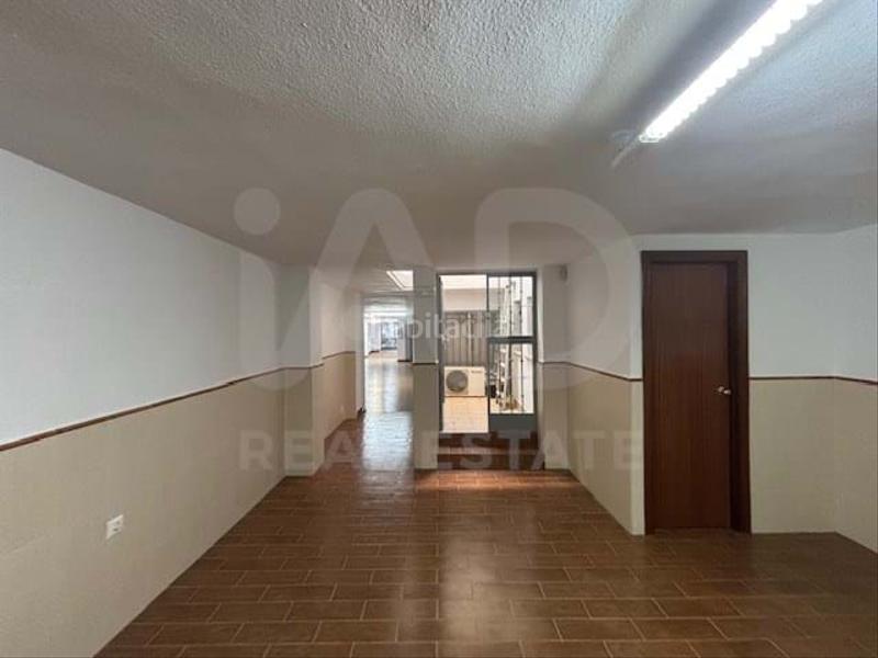 Foto bcb8f697-bf6a-4b17-8b03-a4506c142a1e. Business premise in Las Torres - Guadalupe Huelva