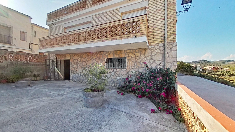 Foto ab289277-fd3d-404d-9a2f-a58b362a9832. Haus mit heizung parking in Molar (El)