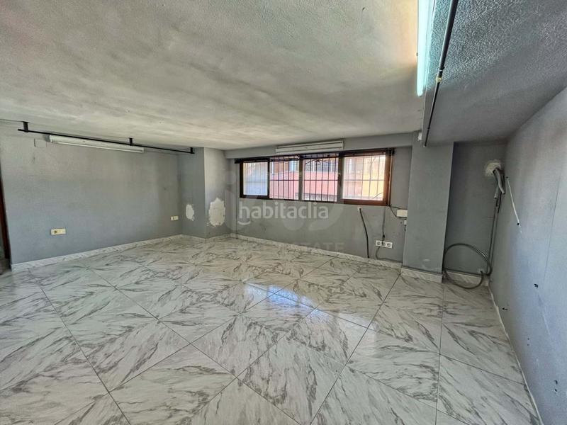 Foto 000e904c-a05b-4bbe-99c2-9b6d94476573. Alquiler local comercial en calle maternidad 1 1 en Ciudad Real