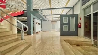 Business premise in Pego