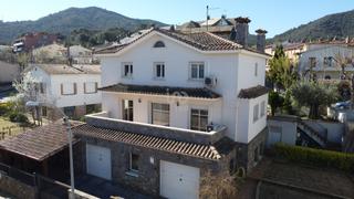 Maison à Montornès del Vallès