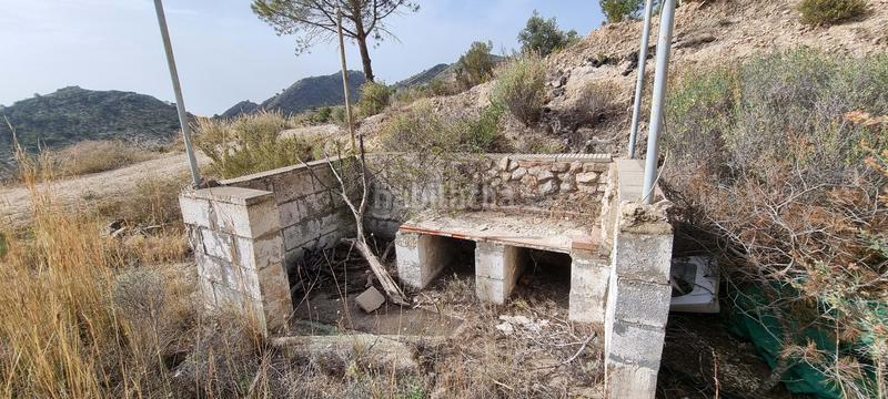 Foto 61ec72d3-b4ed-47b7-97a8-dd0346957396. Terreno residencial en partida segorb en Xixona