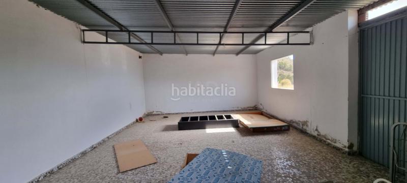 Foto fdcff402-a9b3-4e9e-9fdb-75f2445e47e6. Terreno residencial en partida segorb en Xixona