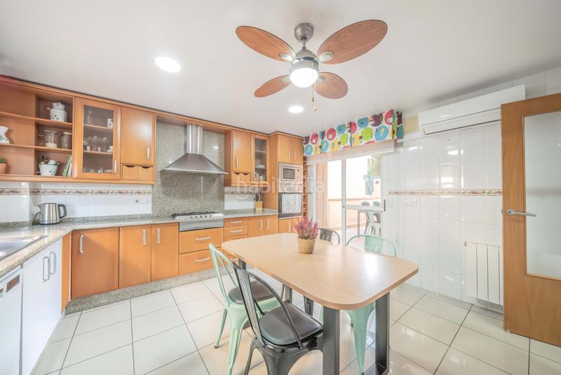 Foto ad59b19a-679b-4bae-9090-11bb19bc17e3. House with heating parking pool in Cabo de las Huertas Alicante