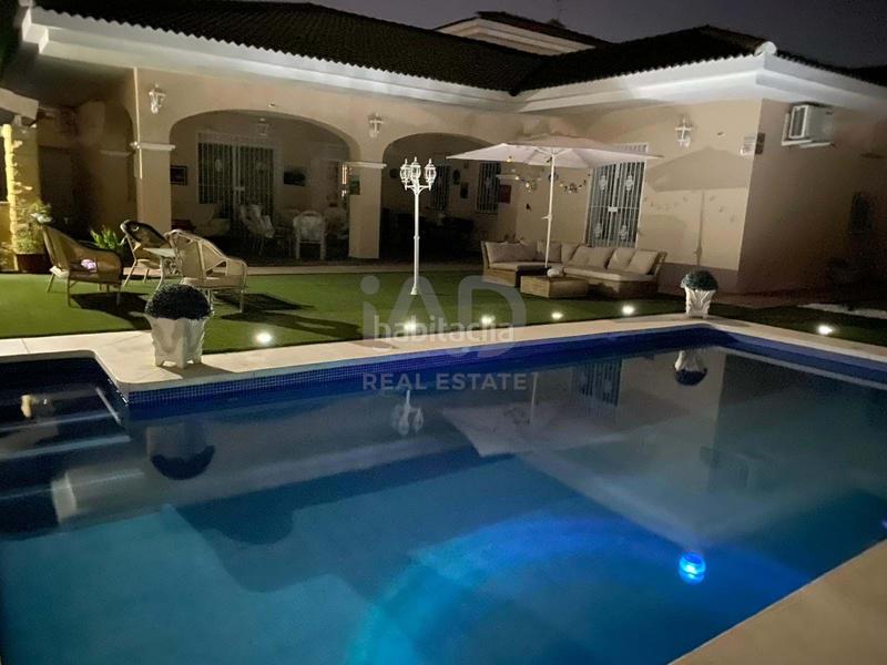 Foto 8f6f6843-efa6-4115-97f1-4fde2aa302a5. Haus mit heizung parking pool in Dehesa - Monacilla Aljaraque