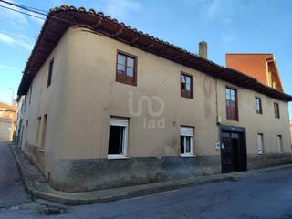 House in Calle real 51 51