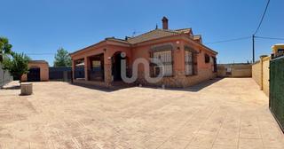 Casa en Carmona