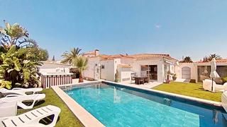 House in Platja de Mont-roig