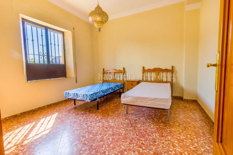 Foto 78fe18eb-37b9-466f-be3b-0c9c2a21397c. Casa a calle lirio 95 a Bollullos Par del Condado