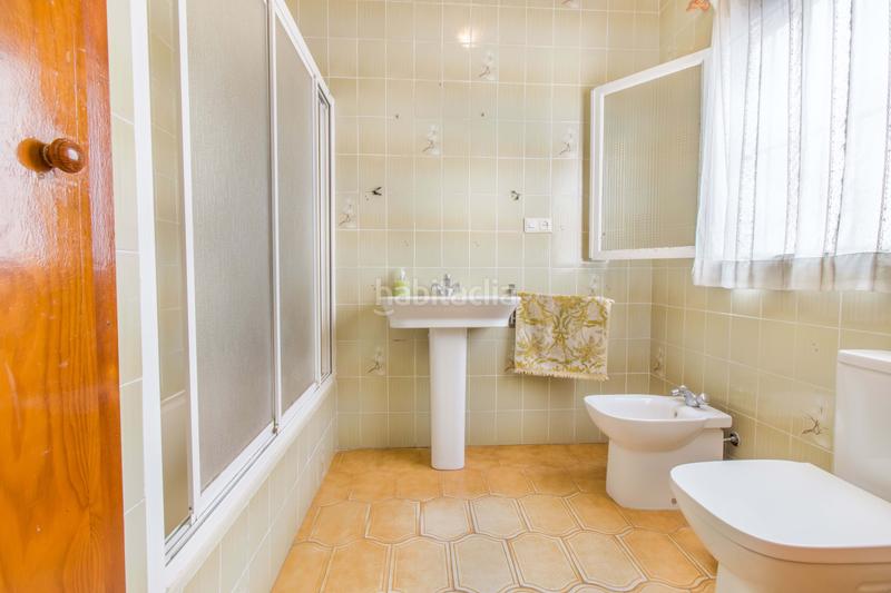 Foto 80cb5057-6cff-412c-a437-cab95b49d198. Casa a calle lirio 95 a Bollullos Par del Condado