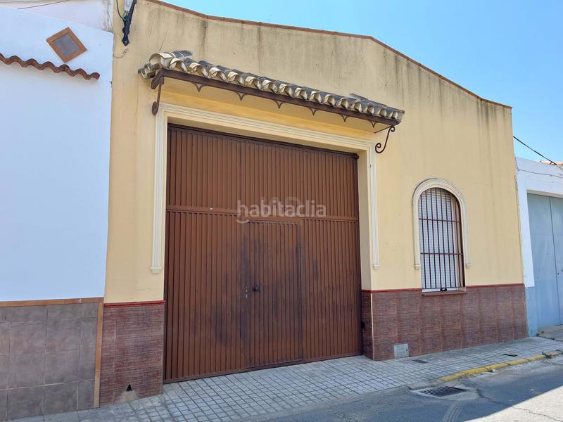 Foto 81f068a8-1cde-455c-be70-b390f1c61b9a. Casa a calle lirio 95 a Bollullos Par del Condado