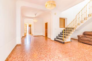 Maison jumelée à Bollullos Par del Condado