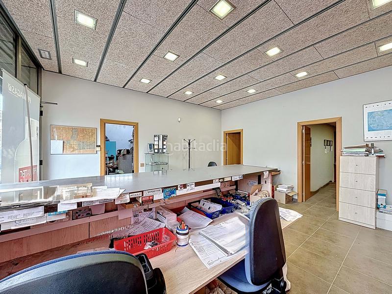 Foto 601a7044-c081-4e34-aa45-fe66154ba58a. Geschäftsraum in Torrelles de Llobregat