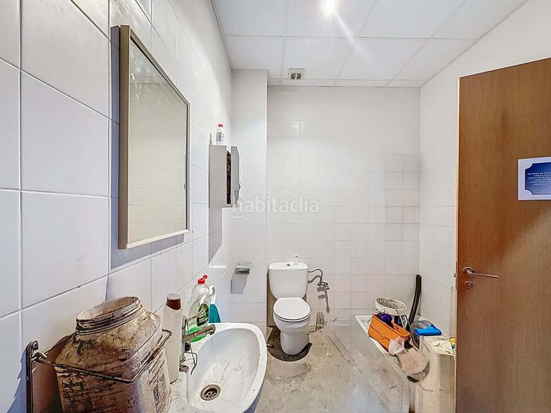 Foto 9dd94d6a-e028-45cf-90d0-f5356e660f23. Geschäftsraum in Torrelles de Llobregat