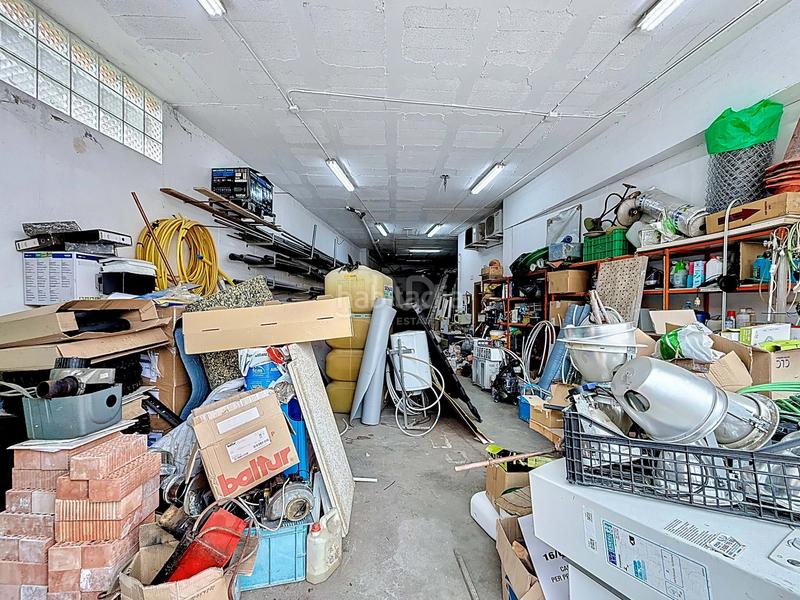 Foto cbd89434-42ab-47fe-9083-d1ce28191918. Geschäftsraum in Torrelles de Llobregat