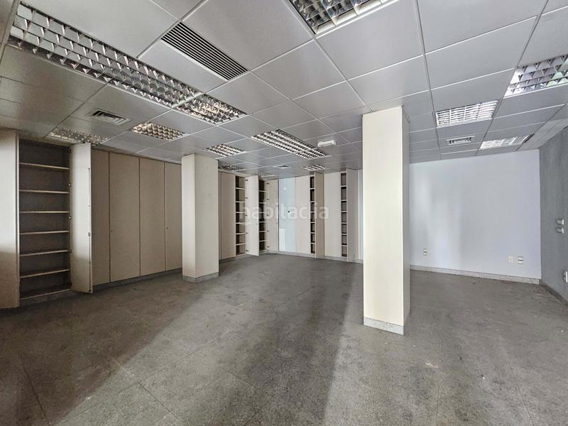 Foto c3ffd2b3-8e56-4e94-812a-daec6a337b33. Local commercial dans Ayuntamiento Alhendín